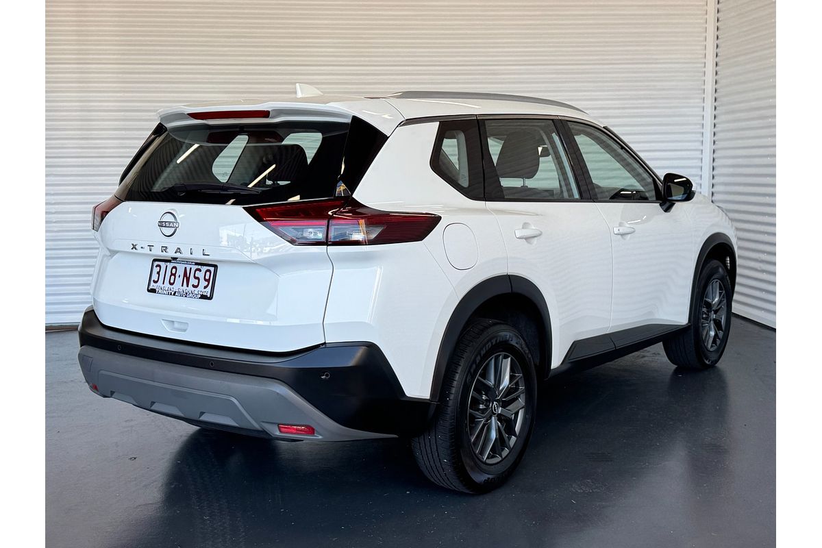 2023 Nissan X-TRAIL ST T33