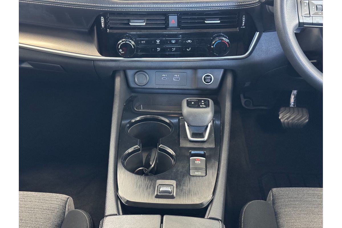 2023 Nissan X-TRAIL ST T33