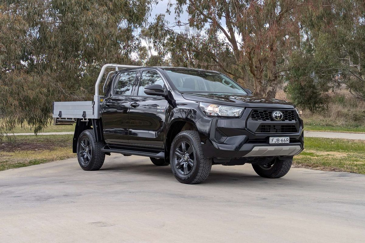 2024 Toyota Hilux SR GUN126R 4X4