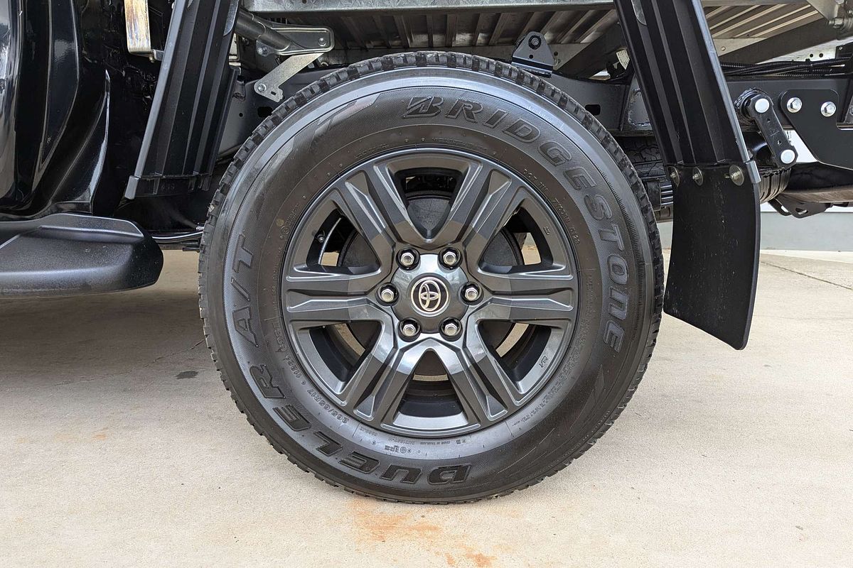 2024 Toyota Hilux SR GUN126R 4X4