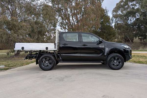 2024 Toyota Hilux SR GUN126R 4X4