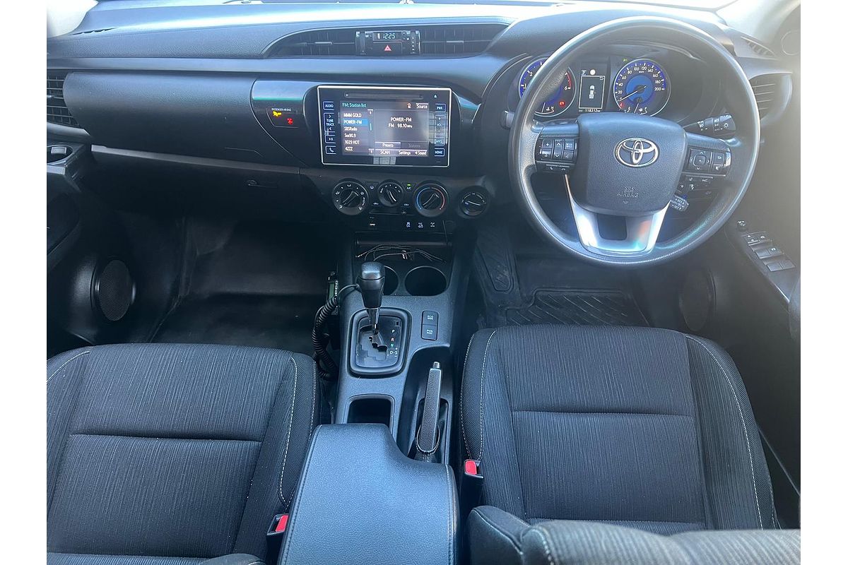 2020 Toyota Hilux SR GUN126R 4X4