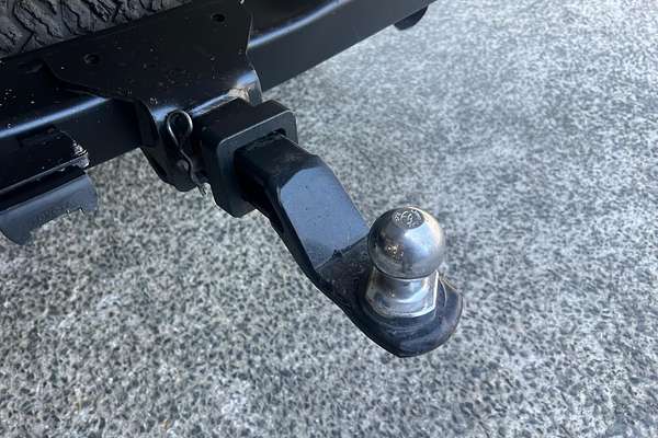 2020 Toyota Hilux SR GUN126R 4X4