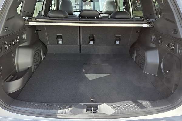 2025 Subaru Forester Hybrid Touring S6