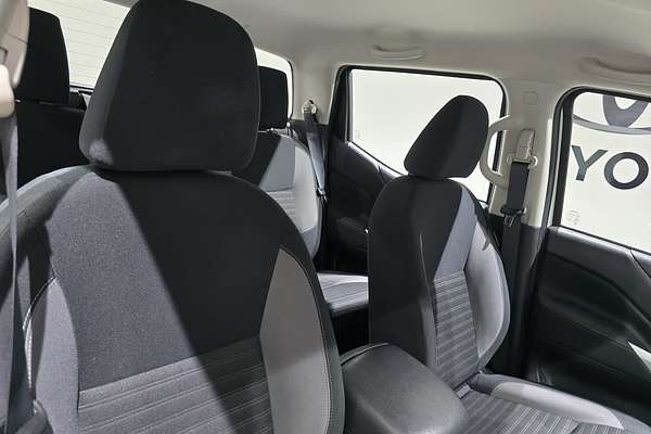 2024 Nissan Navara SL D23 Rear Wheel Drive