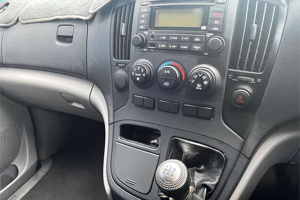2012 Hyundai iLoad TQ-V