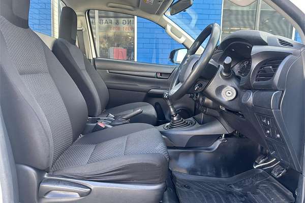 2018 Toyota Hilux Workmate GUN122R Rear Wheel Drive
