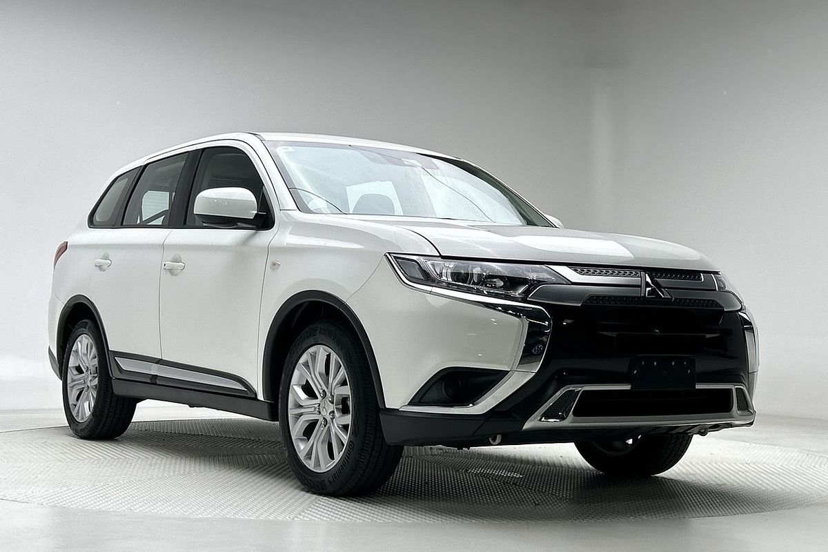 2020 Mitsubishi Outlander ES ZL
