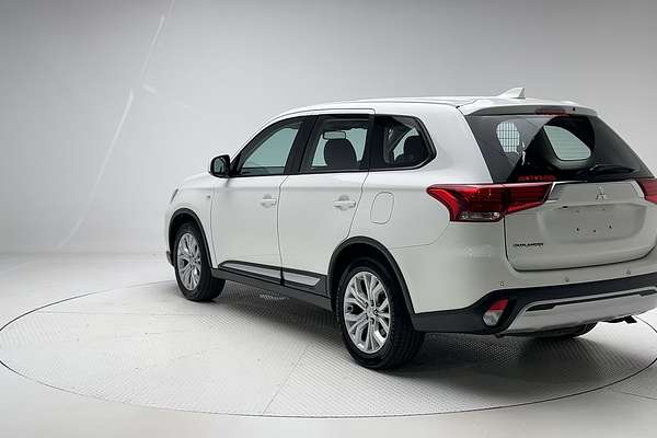 2020 Mitsubishi Outlander ES ZL