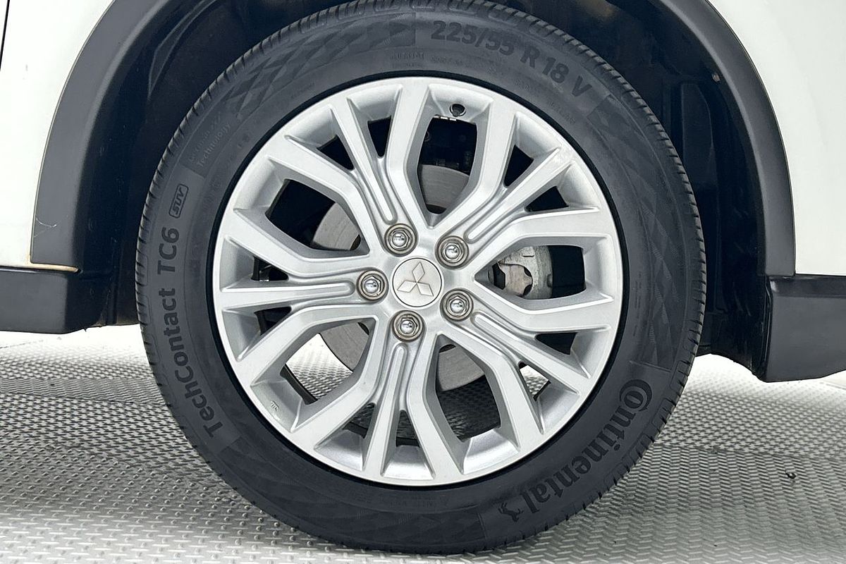 2020 Mitsubishi Outlander ES ZL