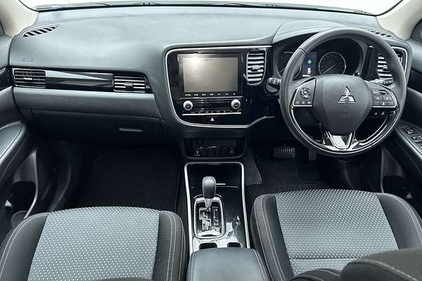 2020 Mitsubishi Outlander ES ZL