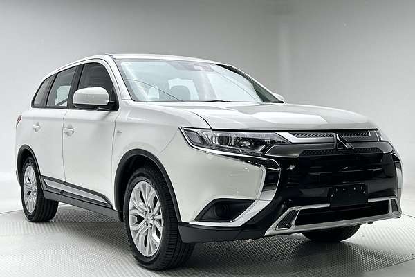 2020 Mitsubishi Outlander ES ZL