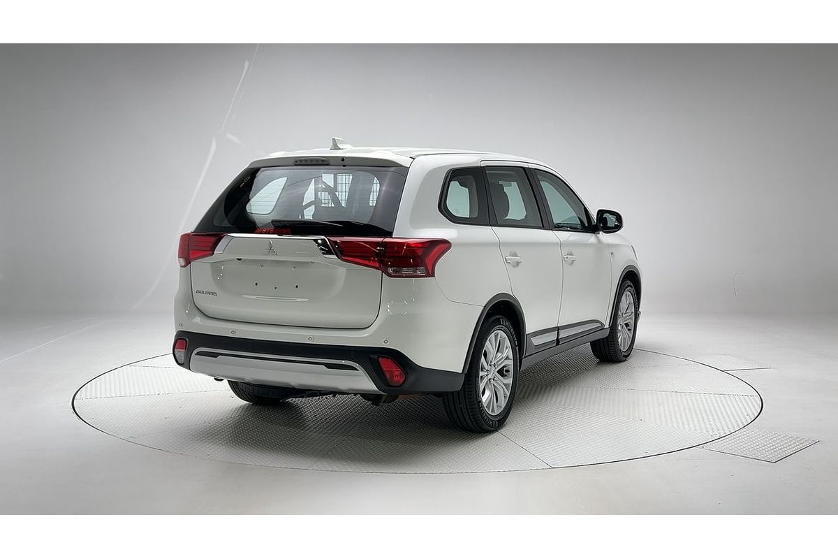 2020 Mitsubishi Outlander ES ZL