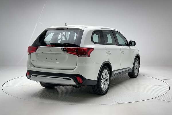 2020 Mitsubishi Outlander ES ZL