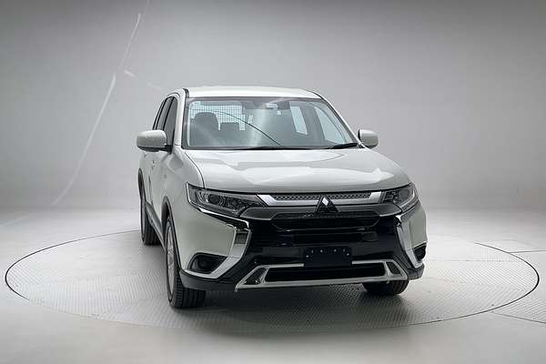 2020 Mitsubishi Outlander ES ZL