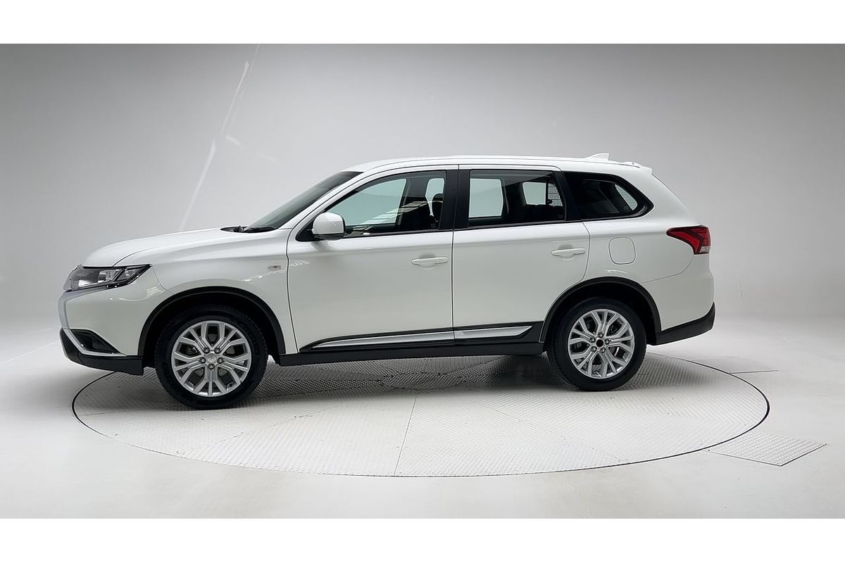 2020 Mitsubishi Outlander ES ZL