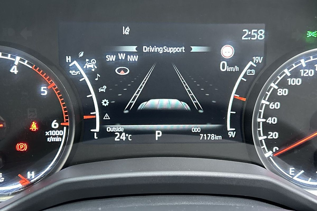 2024 Toyota Landcruiser Sahara FJA300R
