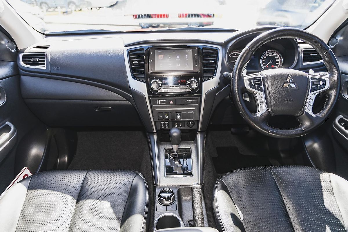 2021 Mitsubishi Triton GSR MR 4X4