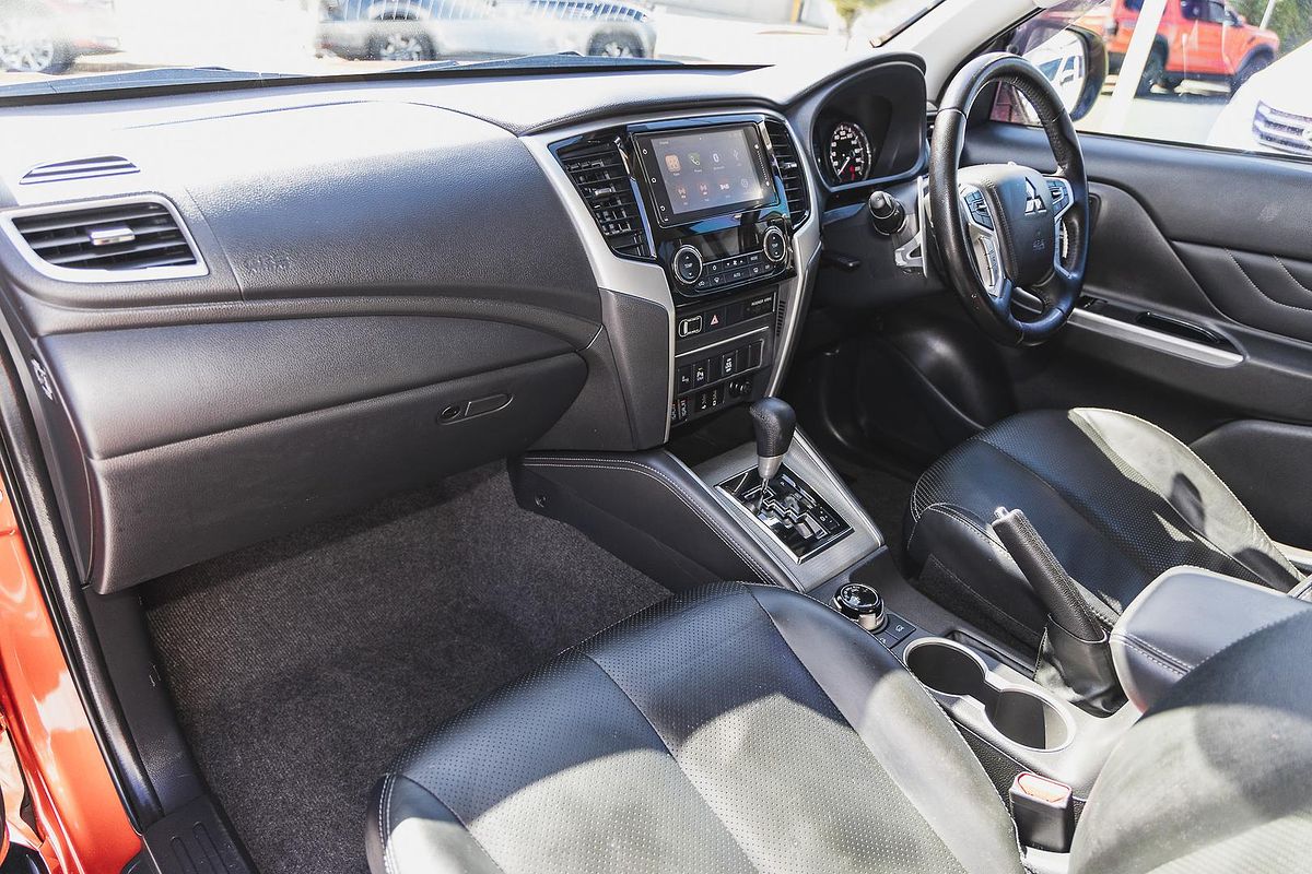 2021 Mitsubishi Triton GSR MR 4X4