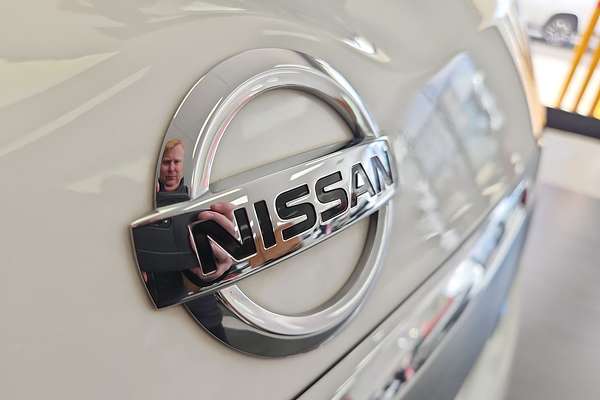 2013 Nissan Pulsar ST C12