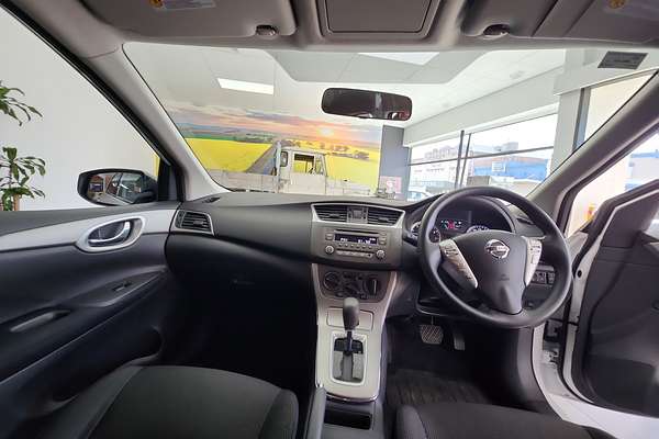2013 Nissan Pulsar ST C12