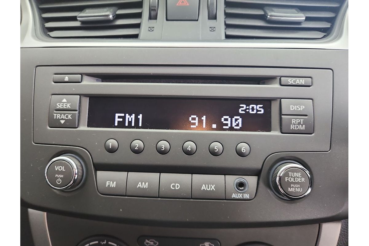 2013 Nissan Pulsar ST C12