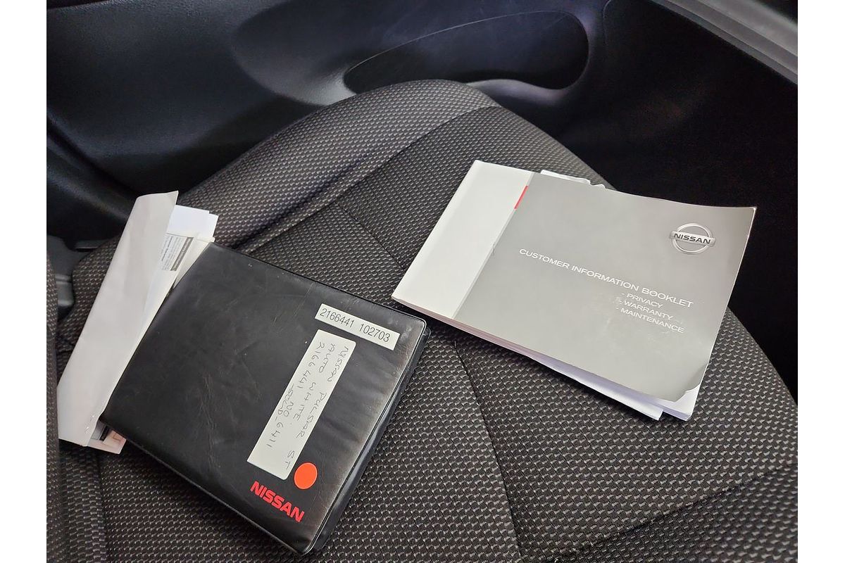 2013 Nissan Pulsar ST C12