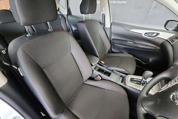 2013 Nissan Pulsar ST C12