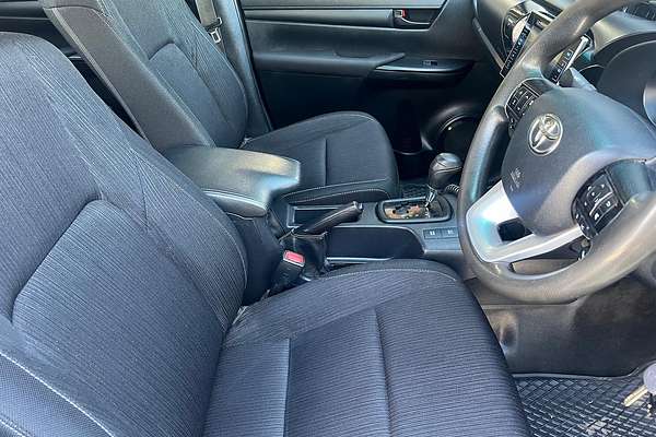 2019 Toyota Hilux SR GUN126R 4X4