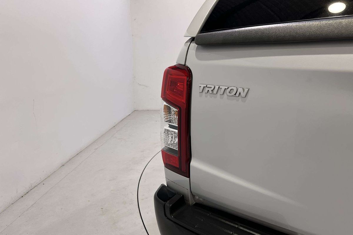 2022 Mitsubishi Triton GSR MR 4X4