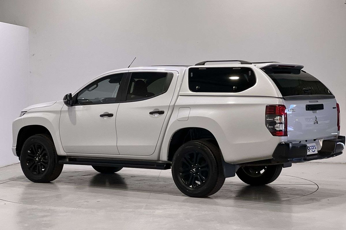 2022 Mitsubishi Triton GSR MR 4X4