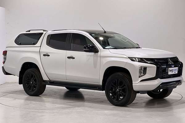 2022 Mitsubishi Triton GSR MR 4X4