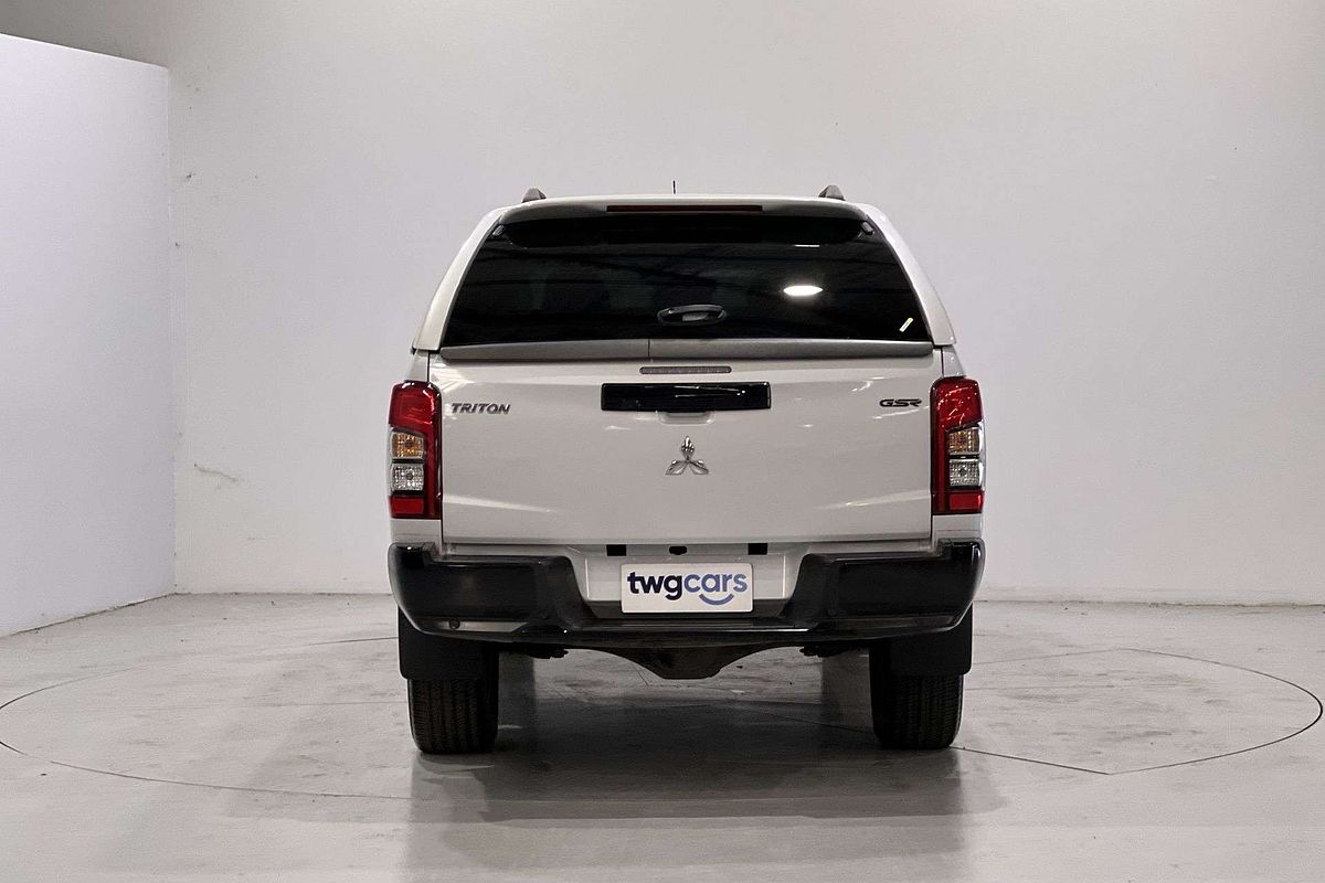 2022 Mitsubishi Triton GSR MR 4X4