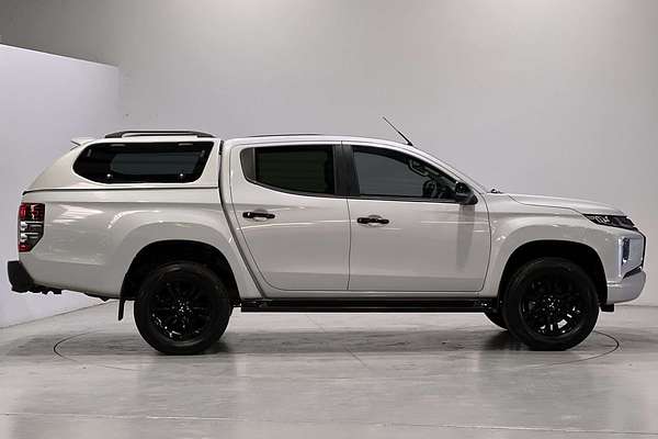 2022 Mitsubishi Triton GSR MR 4X4