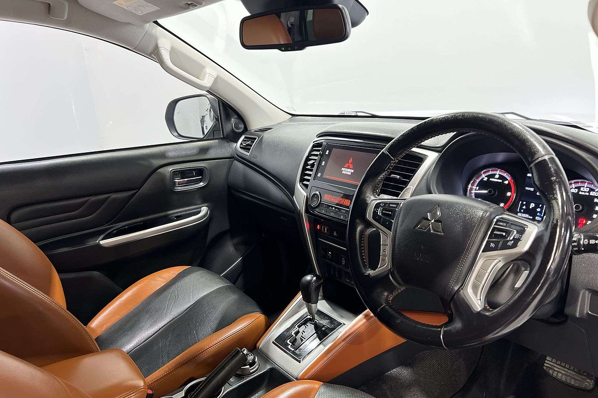 2022 Mitsubishi Triton GSR MR 4X4