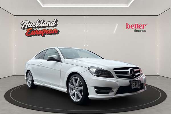 2012 Mercedes-Benz 250 AMG LINE