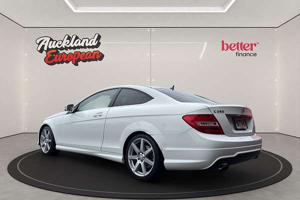 2012 Mercedes-Benz 250 AMG LINE
