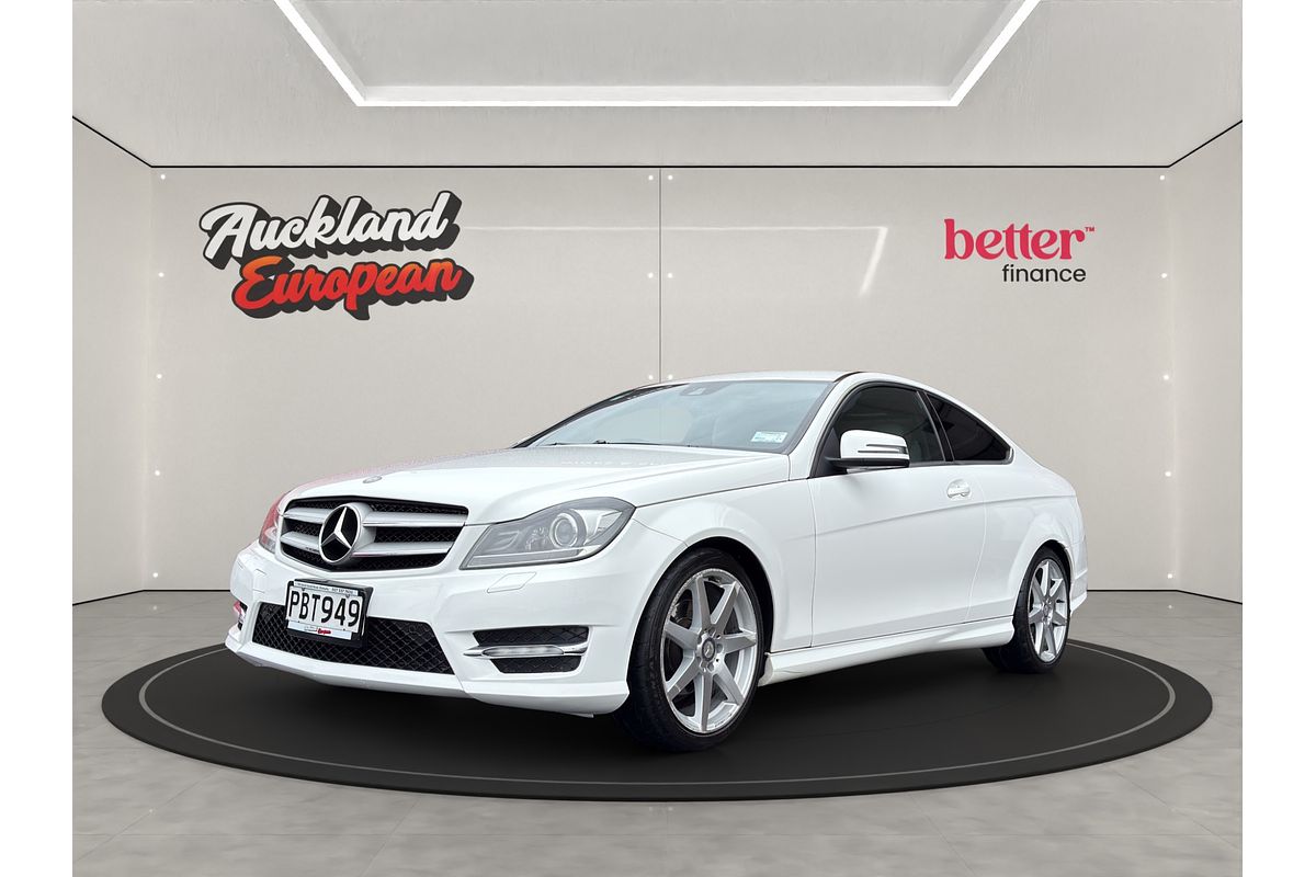 2012 Mercedes-Benz 250 AMG LINE