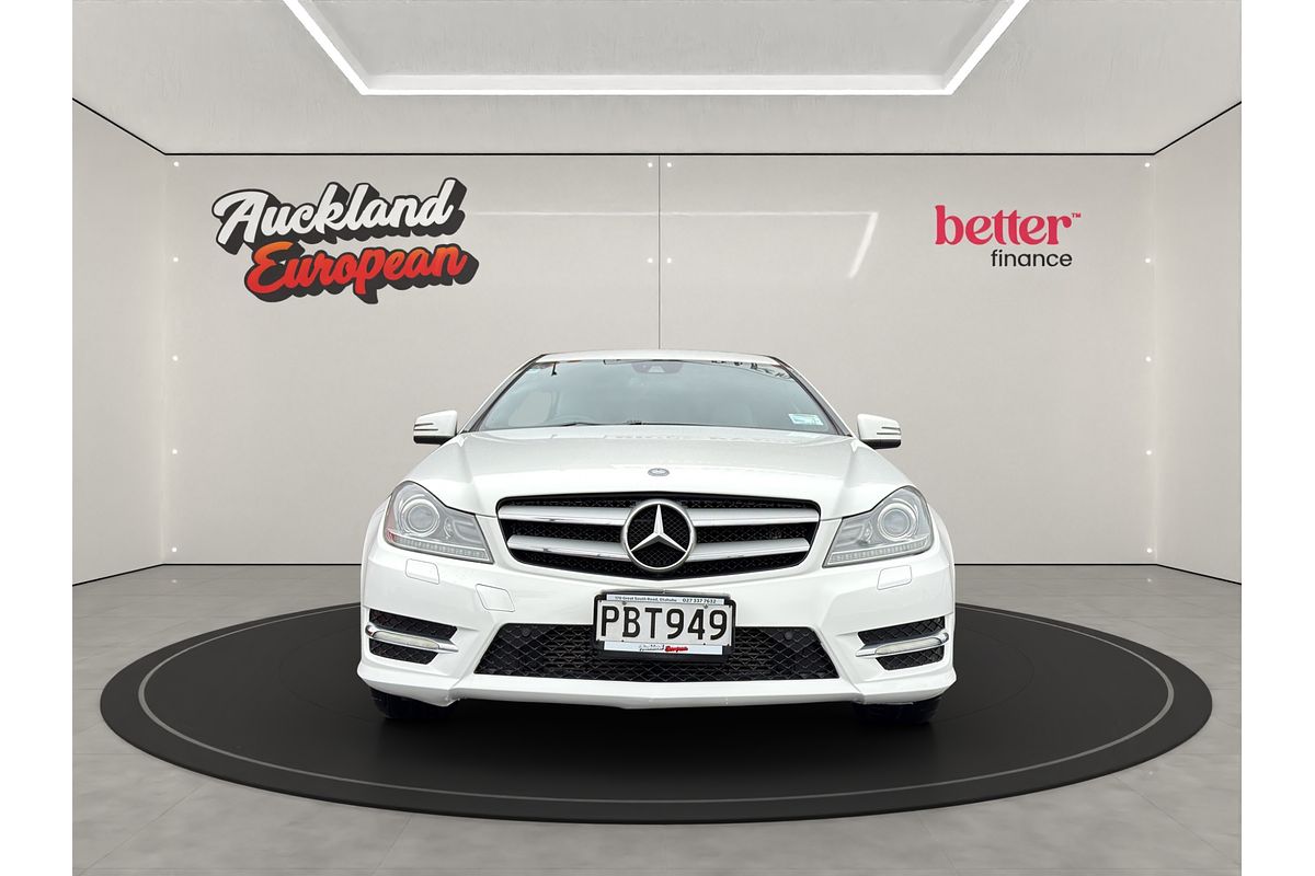 2012 Mercedes-Benz 250 AMG LINE