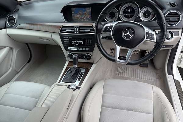 2012 Mercedes-Benz 250 AMG LINE