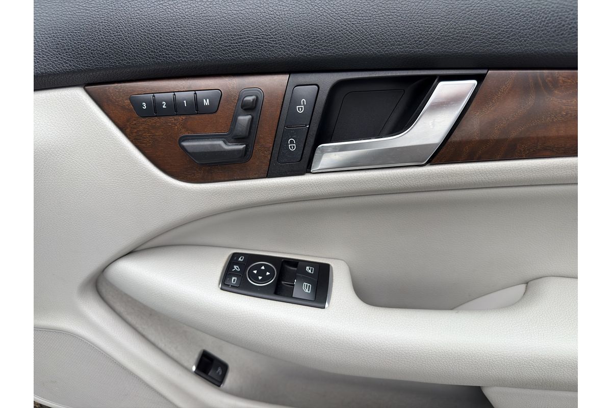 2012 Mercedes-Benz 250 AMG LINE