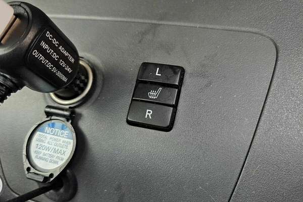 2010 Toyota Prius I-Tech (Hybrid) ZVW30R