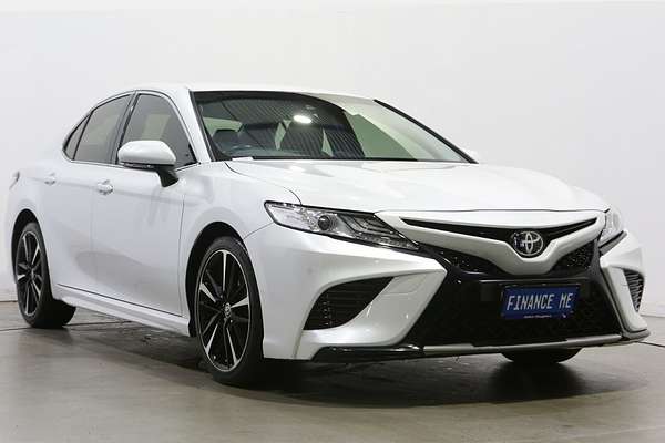 2020 Toyota Camry SX GSV70R