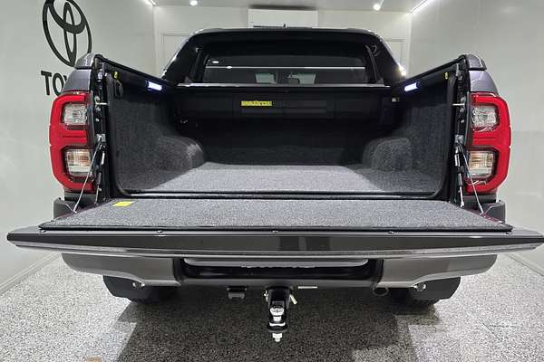 2025 Toyota Hilux Rogue 48V GUN126R 4X4