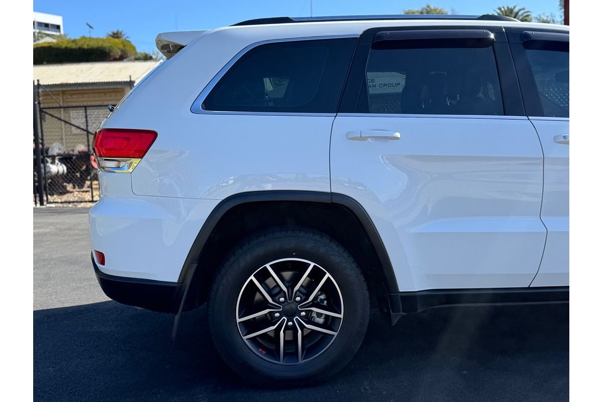 2018 Jeep Grand Cherokee Laredo WK