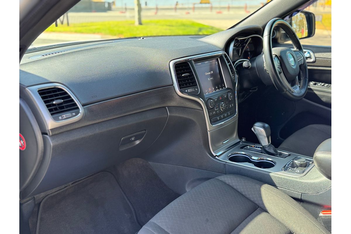 2018 Jeep Grand Cherokee Laredo WK