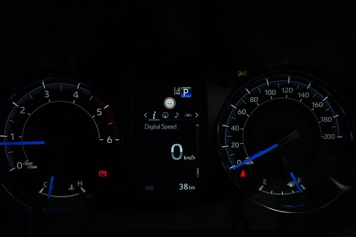 2025 Toyota Hilux Rogue 48V GUN126R 4X4