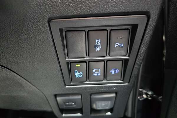 2025 Toyota Hilux Rogue 48V GUN126R 4X4