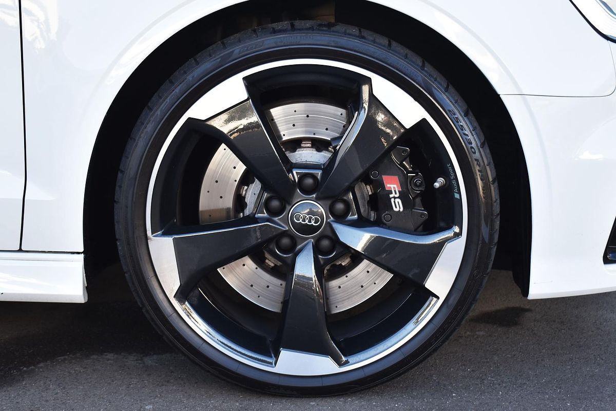 2020 Audi RS3 Carbon Edition 8V