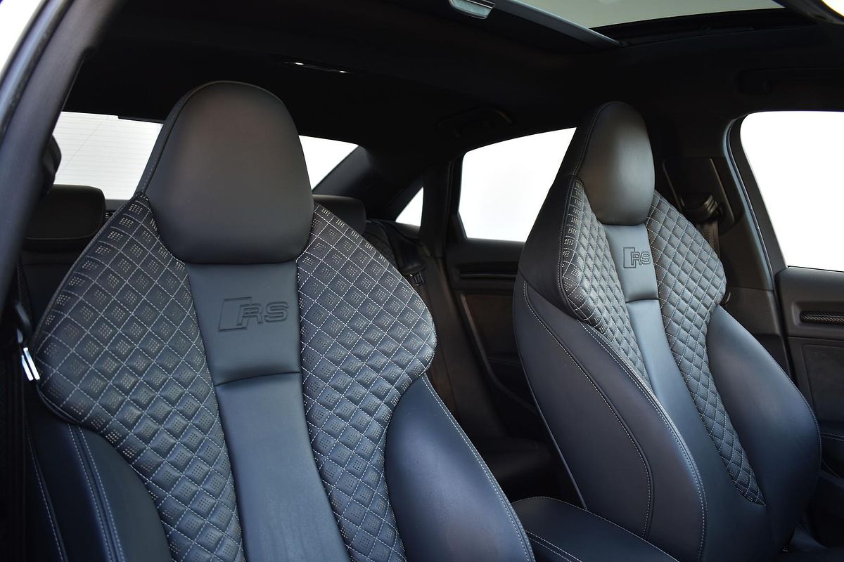 2020 Audi RS3 Carbon Edition 8V